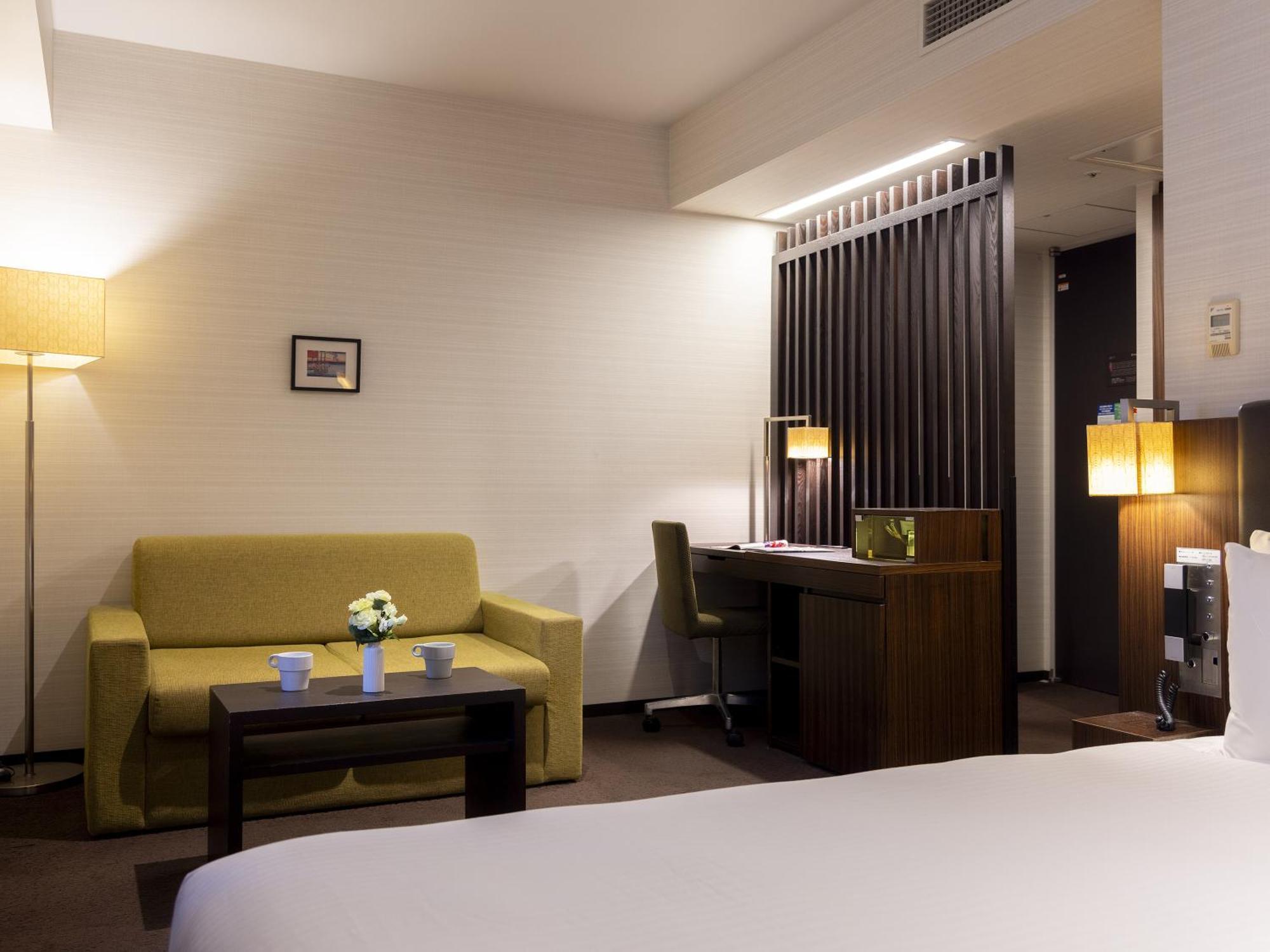Hotel Gracery Tokyo Tamachi Екстер'єр фото